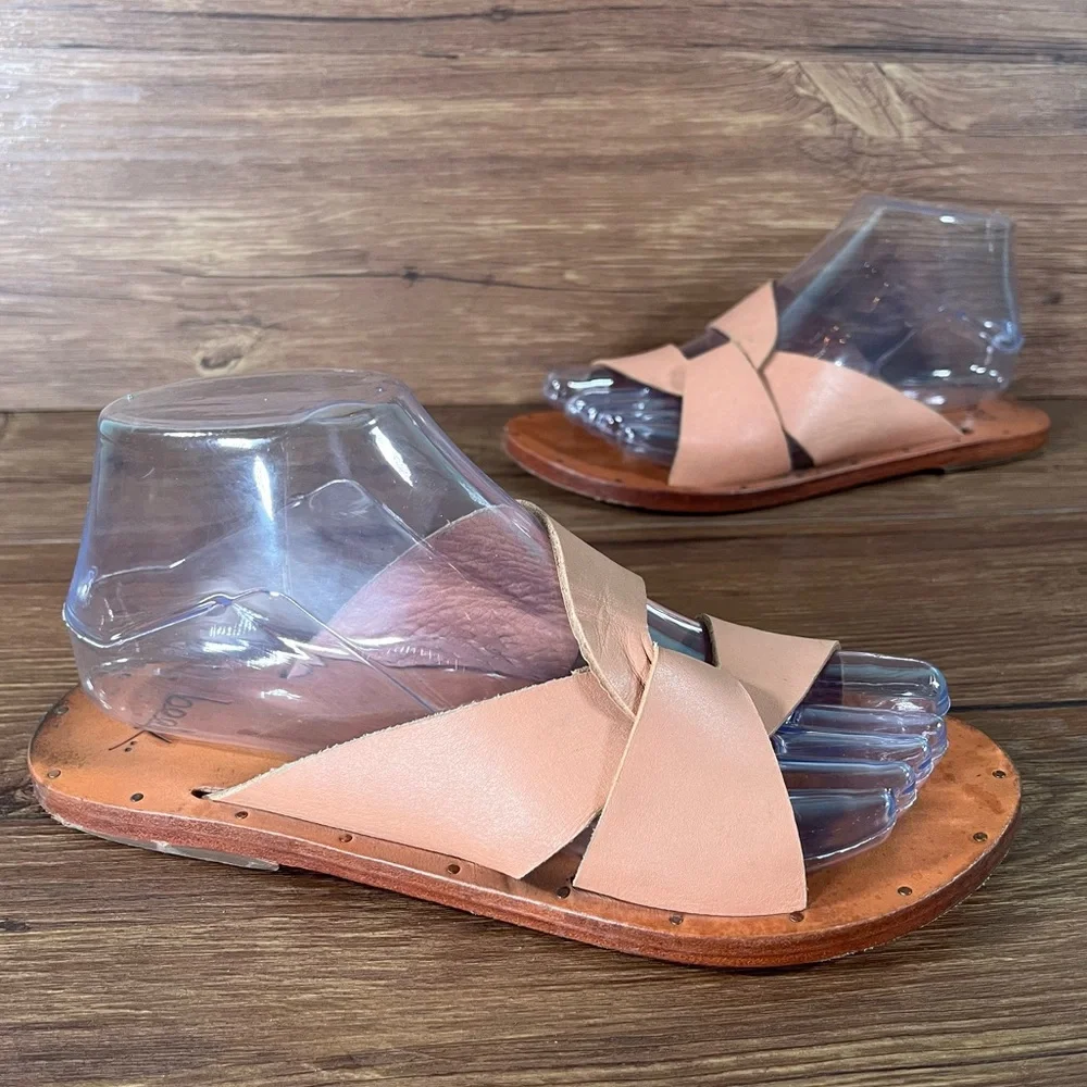 BEEK Pigeon Criss Cross Leather Slides Sandals Women’s Size 7 Shoes